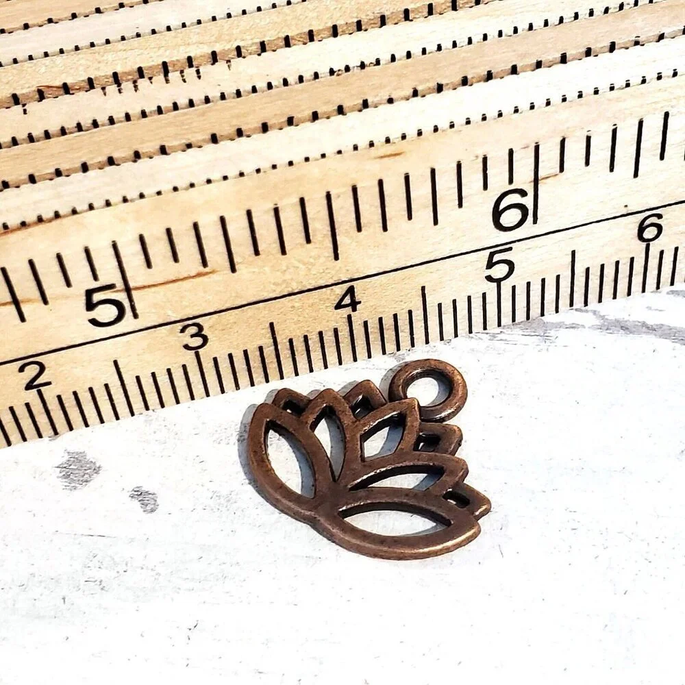 Antique Copper Open Lotus Flower Zen Garden Yoga 15x17mm Charms Pendants 10 pcs